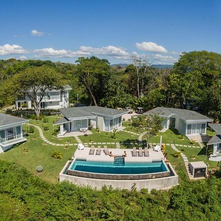 Adeluna Luxury Villas Montezuma Exteriör bild